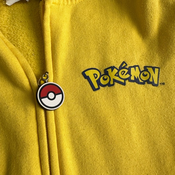 Pikachu Pokémon Jacket with Ears on hood - Picture 11 of 11